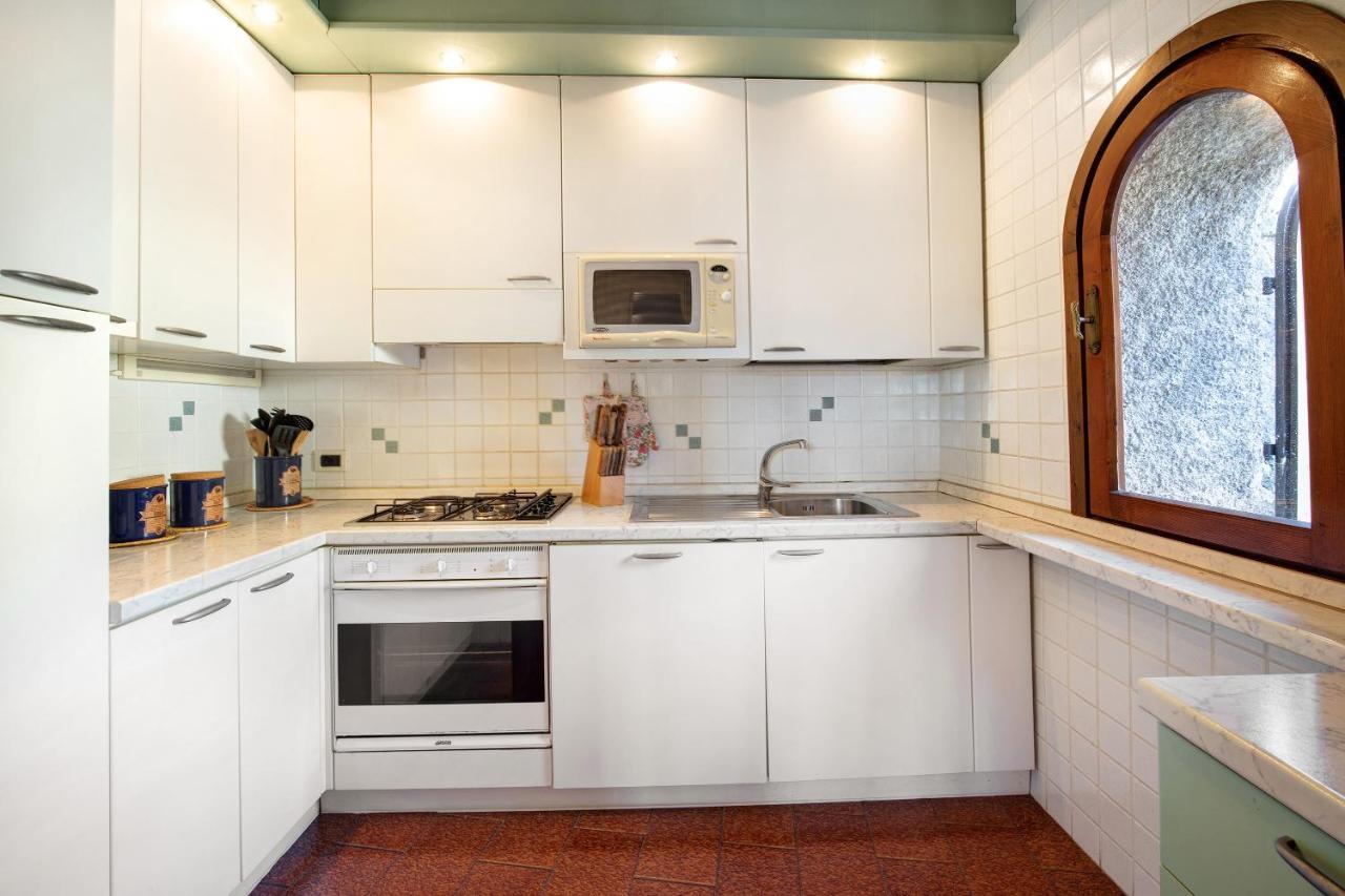 גרדונה ריביירה Lake View Apartment מראה חיצוני תמונה