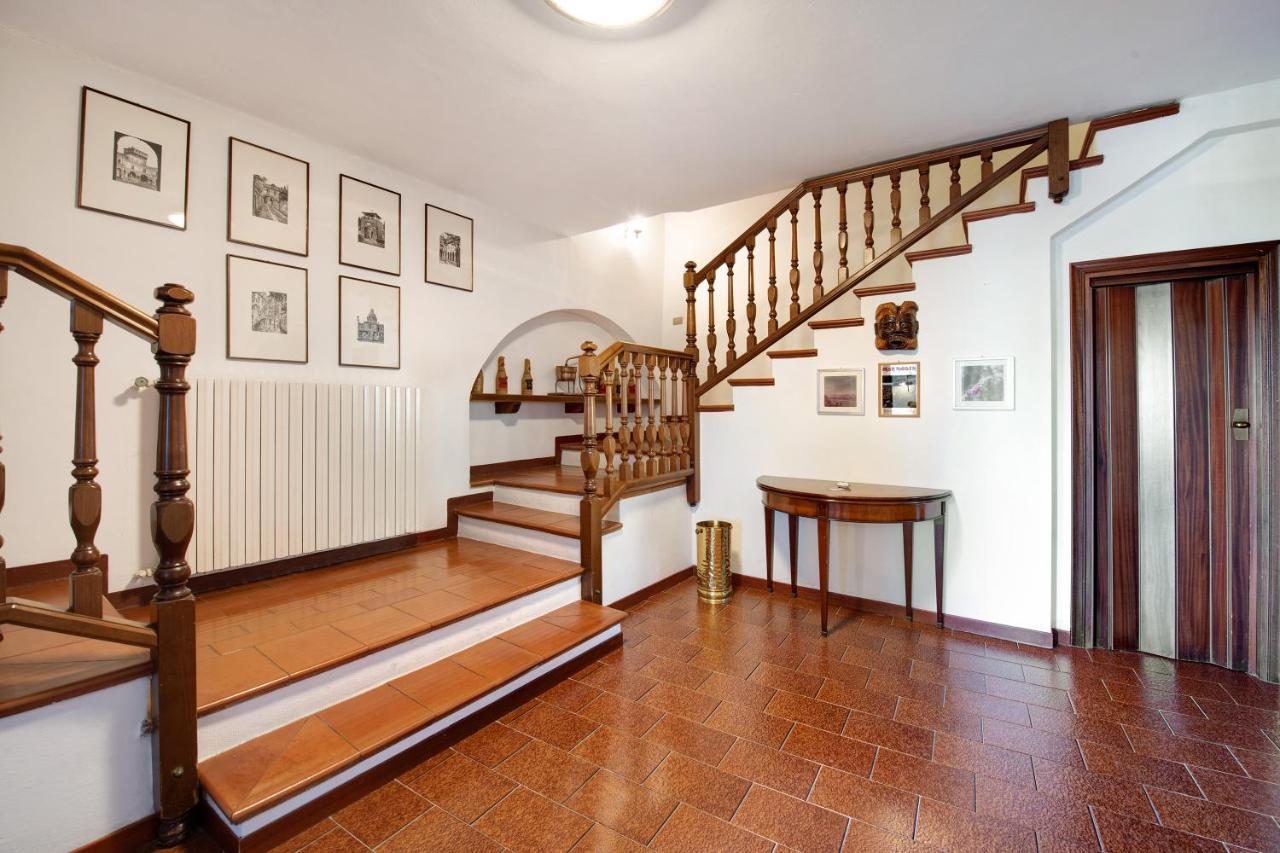 גרדונה ריביירה Lake View Apartment מראה חיצוני תמונה